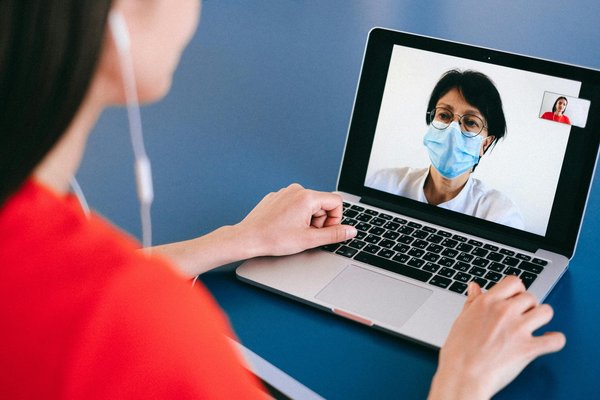 How to develop a secure and scalable AI-driven platform for telehealth services?